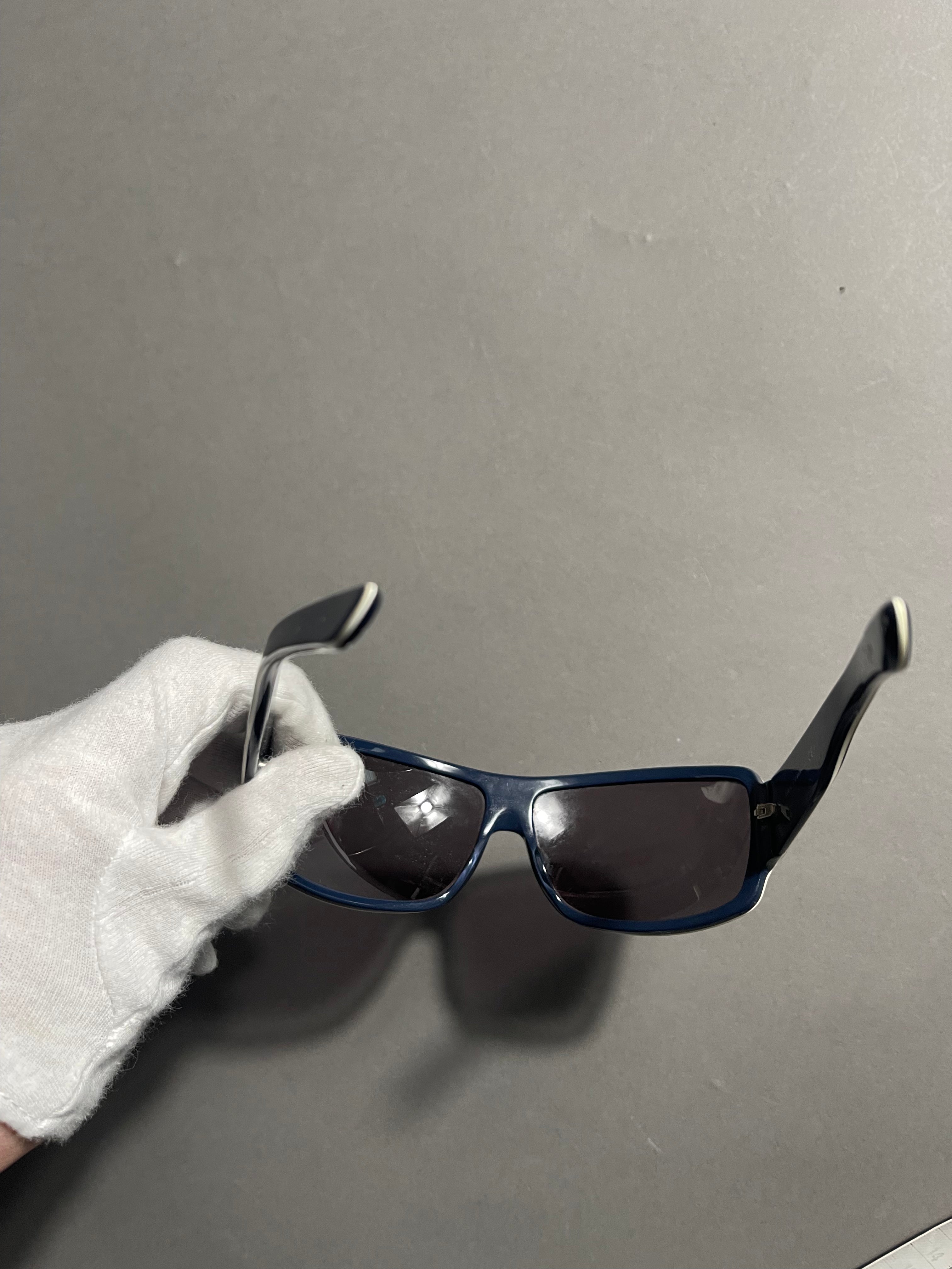 Gucci Vintage Y2K Shades Sunglasses Unisex