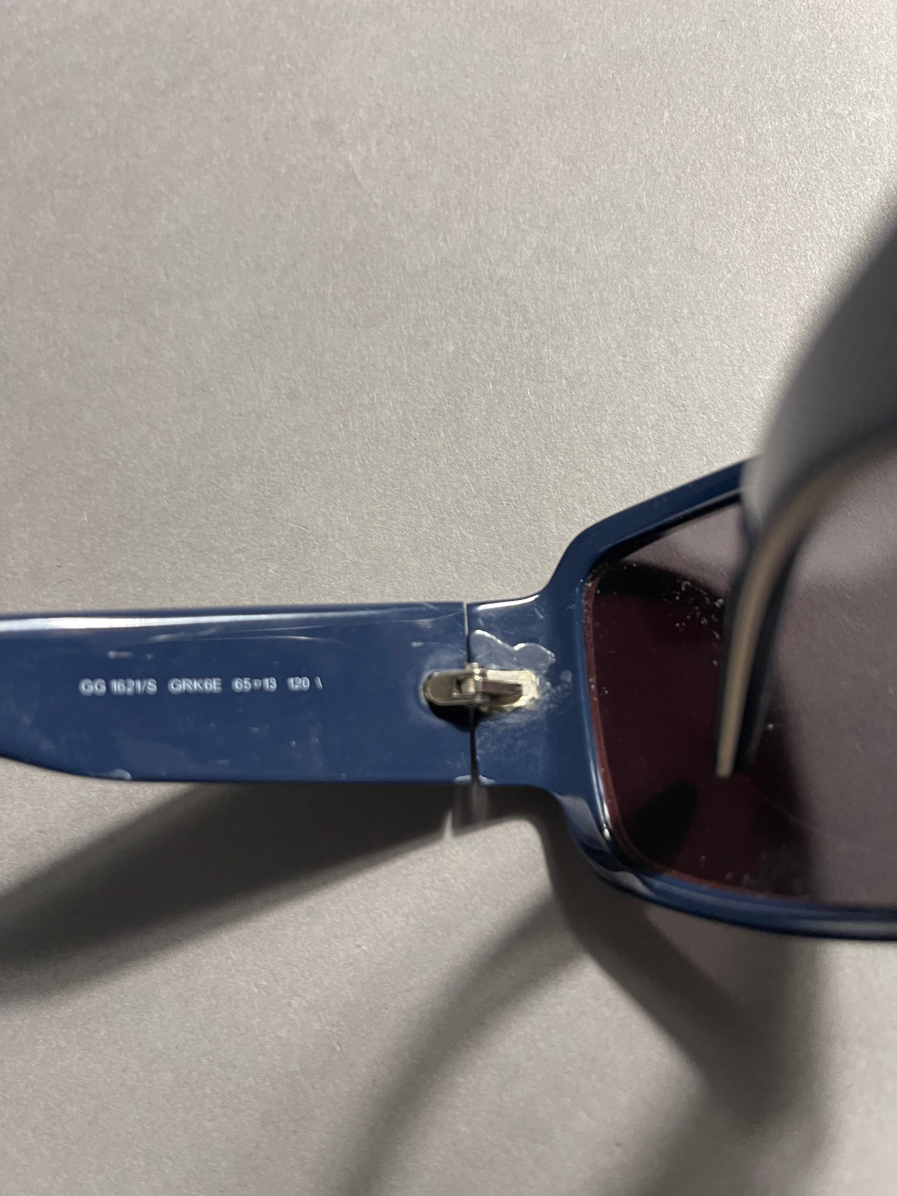 Gucci Vintage Y2K Shades Sunglasses Unisex