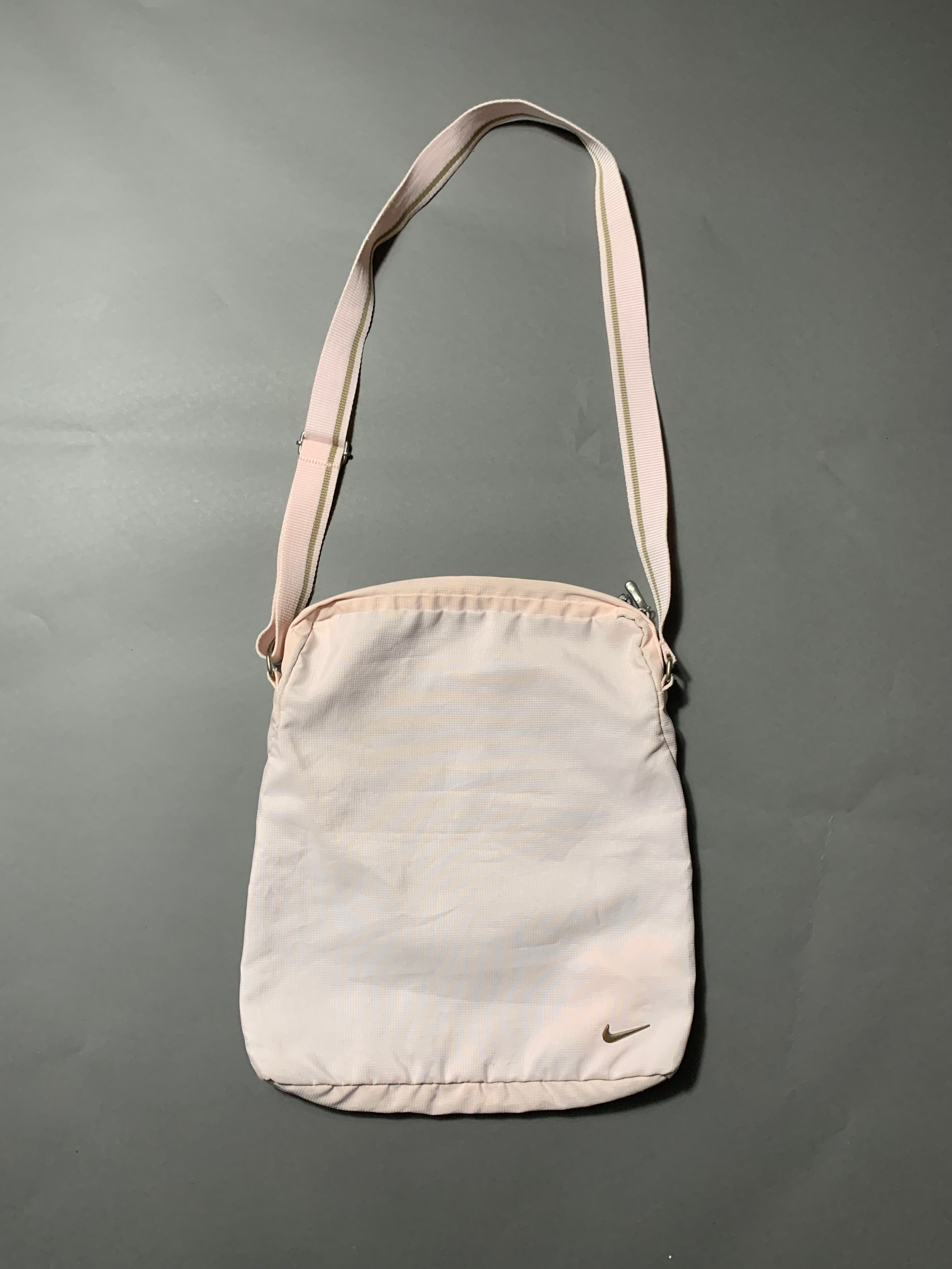Nike Vintage Y2K Bag Onesize Unisex