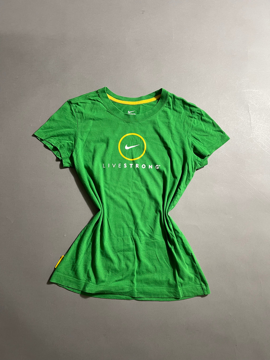 Nike x Brasil x Live Strong Vintage Y2K T' M Womens