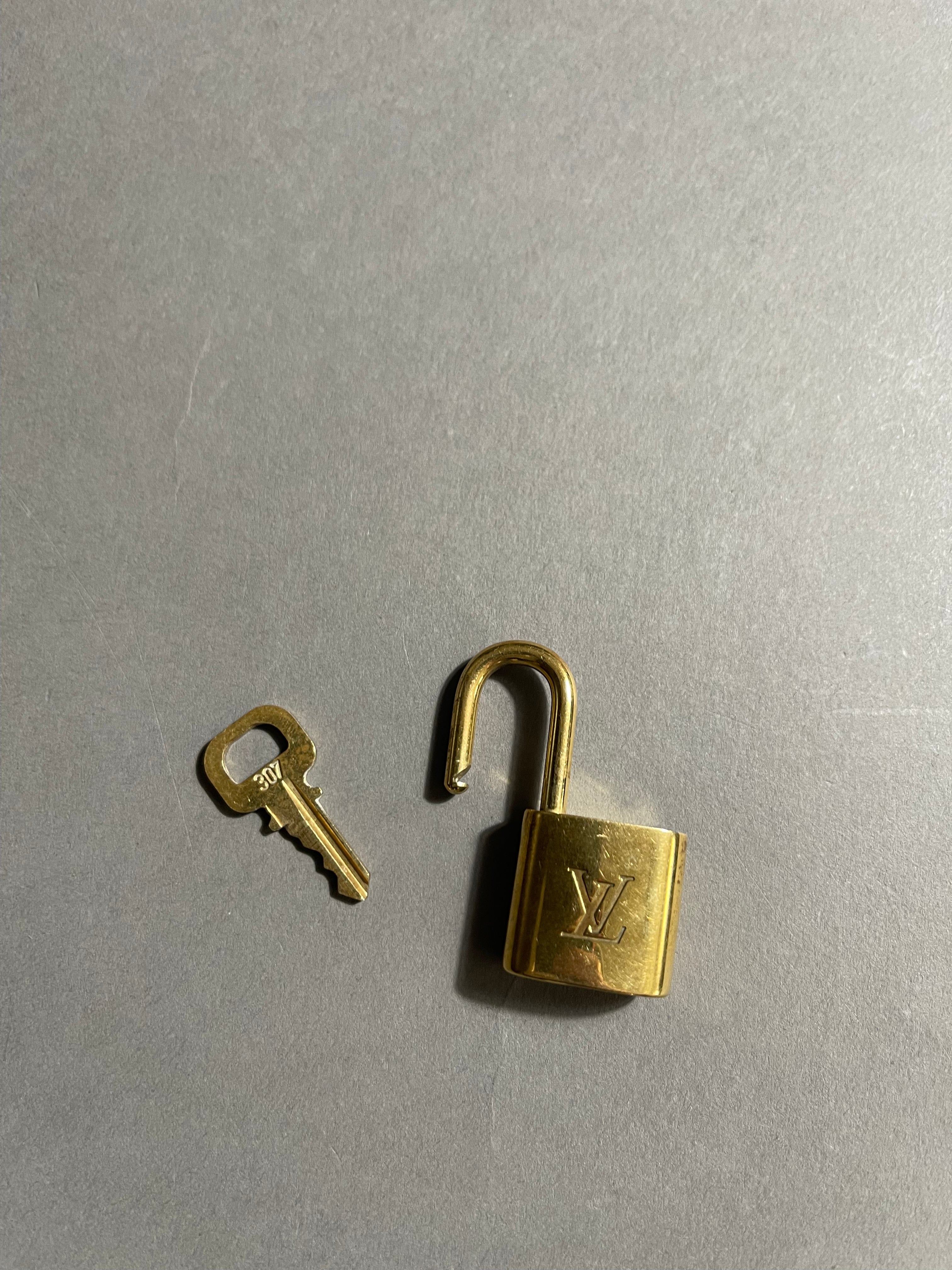 Louis Vuitton Padlock for a Speedy Vintage Y2K Unisex