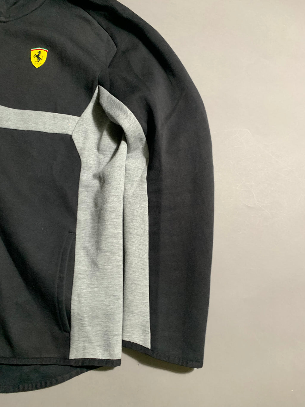 Puma x Ferrari Vintage Y2K Zip Hoodie M Mens