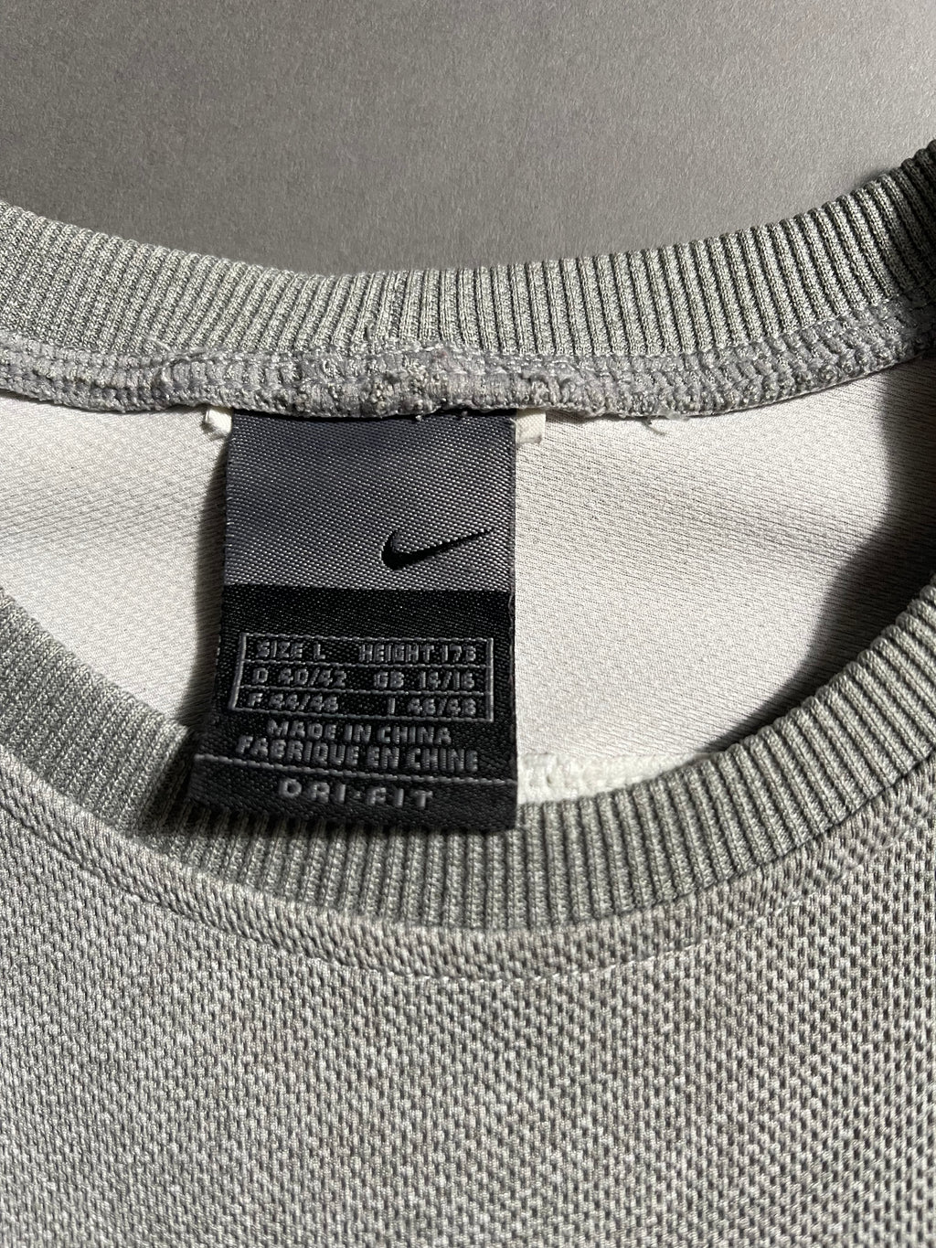 Nike Vintage Y2K Sweatshirt L Womens