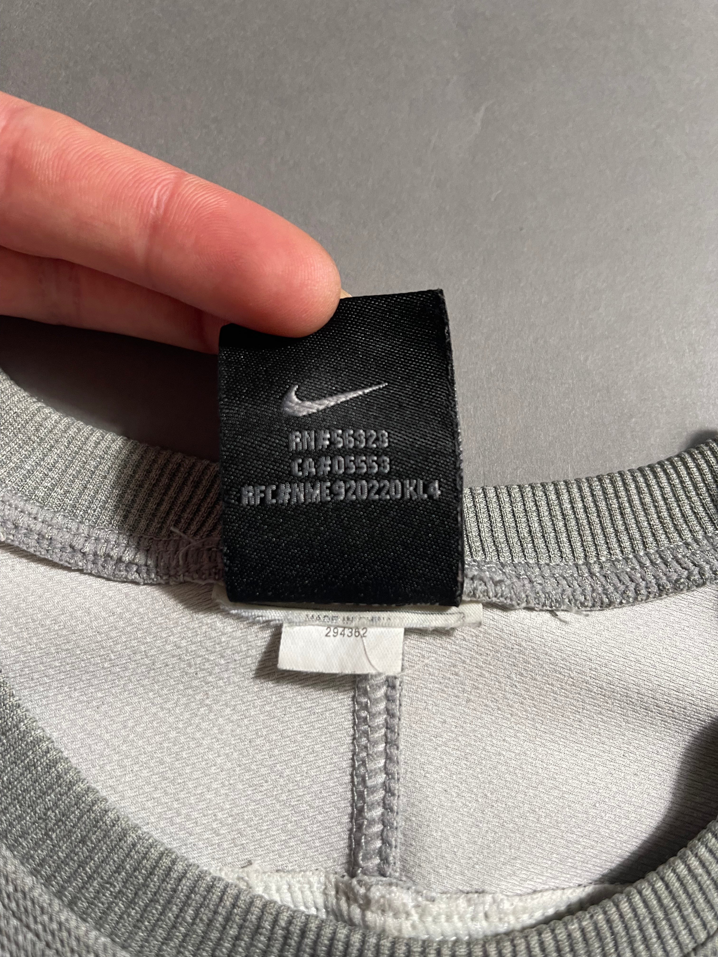 Nike Vintage Y2K Sweatshirt L Womens