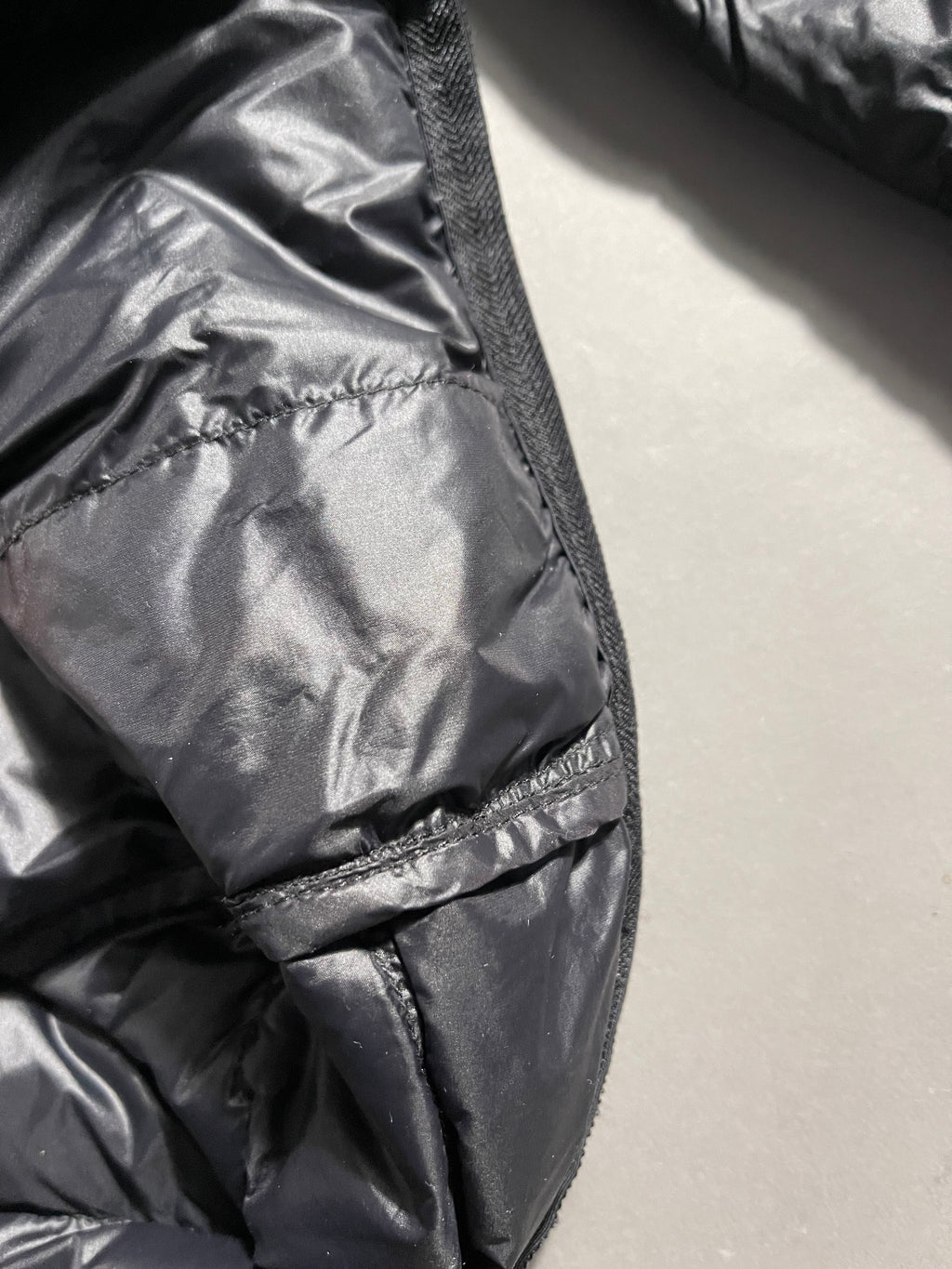 Emporio Armani 7 Vintage Y2K Quilted Puffer Jacket S Mens