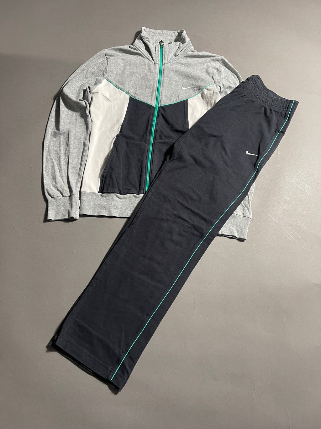 Nike Vintage Y2K Tracksuit M Womens