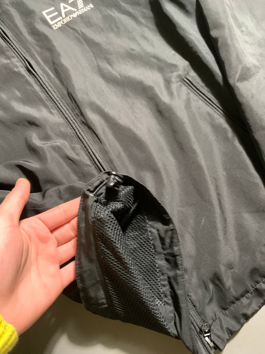 Emporio Armani 7 Vintage Y2K Windbreaker M Mens