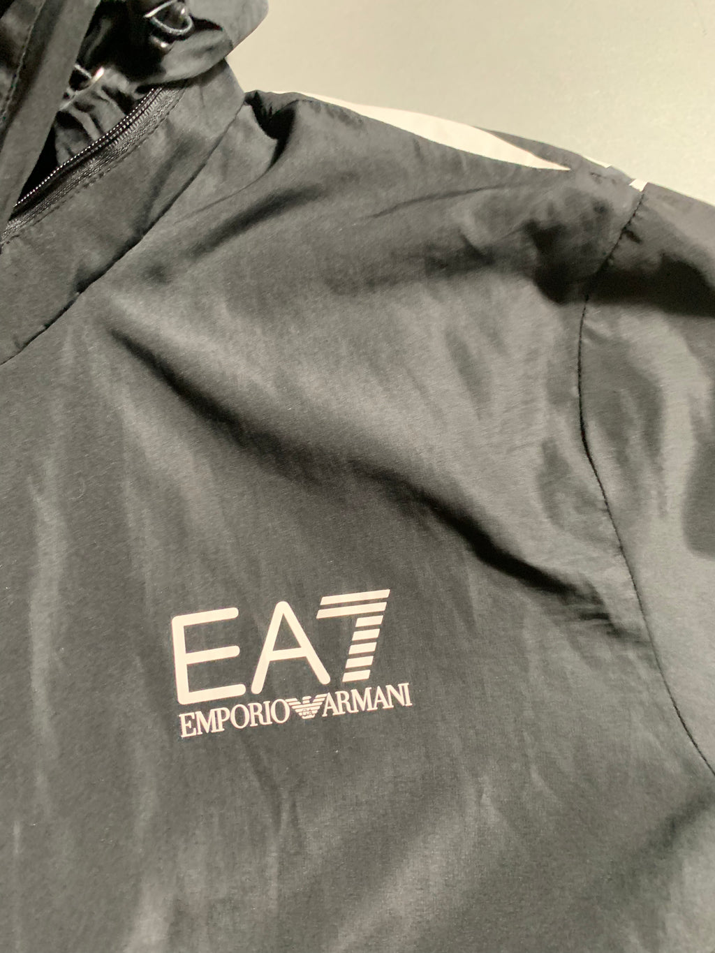 Emporio Armani 7 Vintage Y2K Windbreaker M Mens