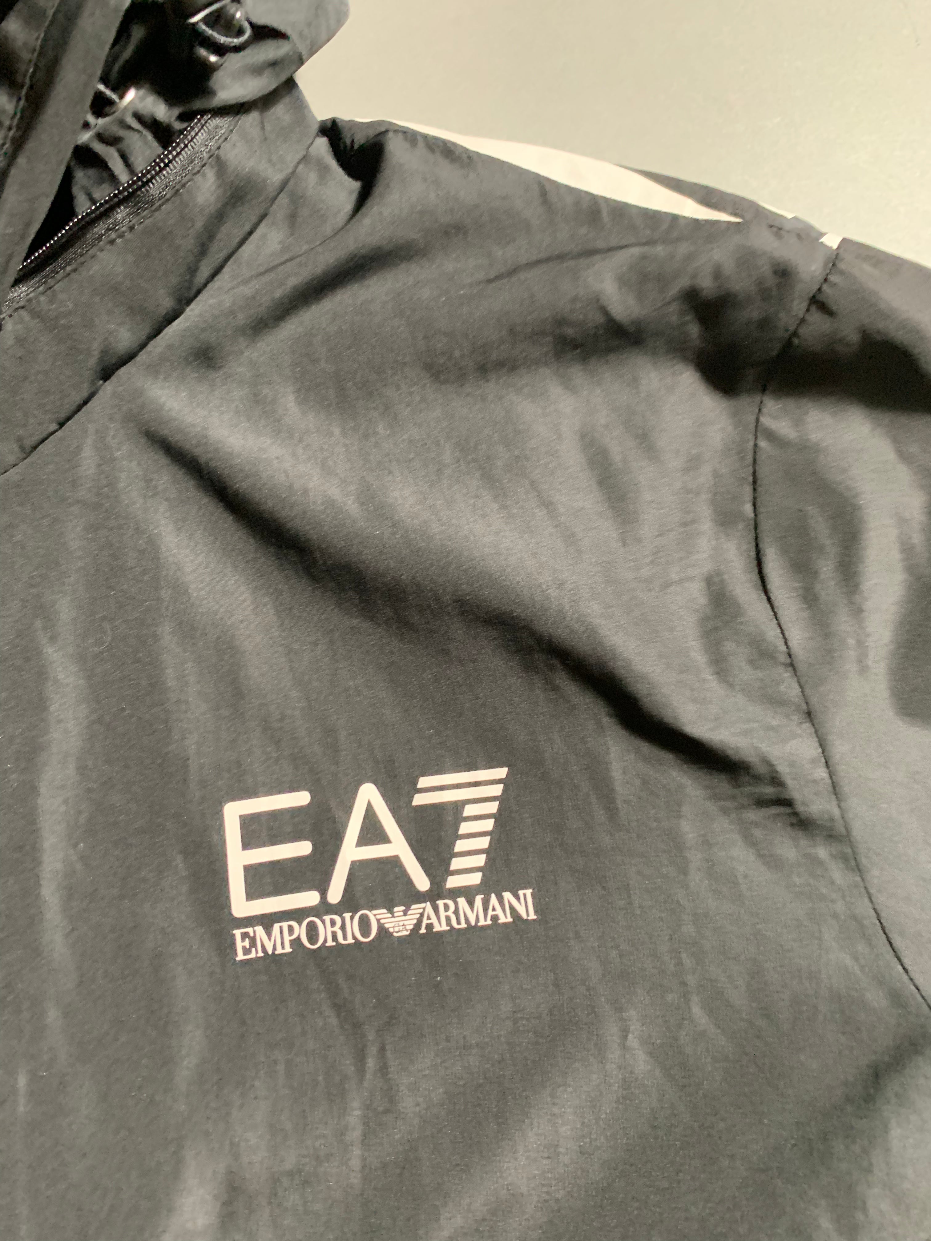Emporio Armani 7 Vintage Y2K Windbreaker M Mens