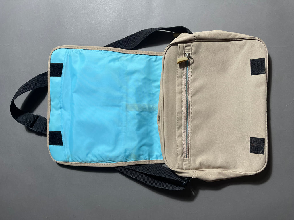 Nike Vintage Y2K Messenger Bag Onesize Unisex