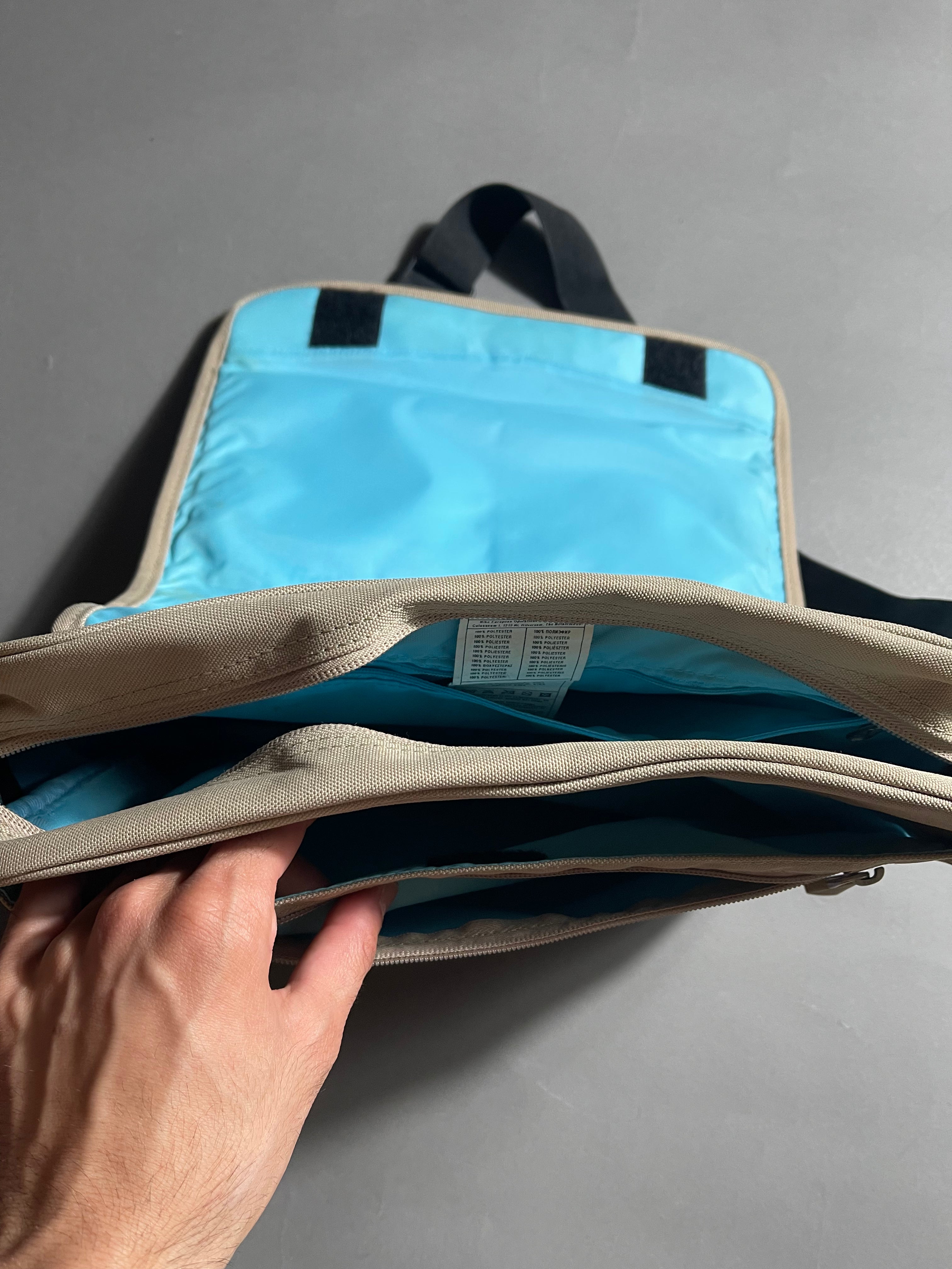 Nike Vintage Y2K Messenger Bag Onesize Unisex