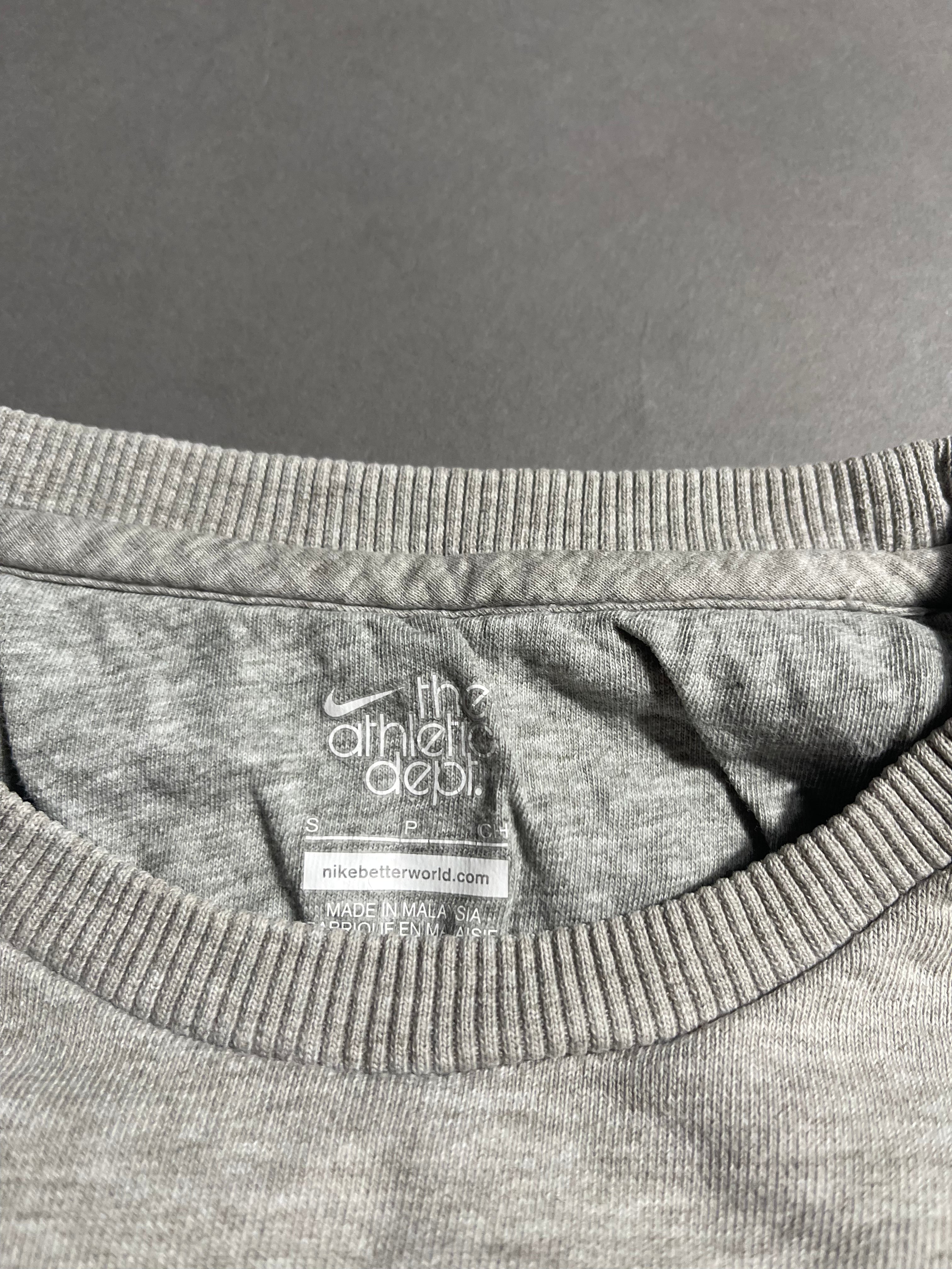 Nike Vintage Y2K Sweatshirt S Mens