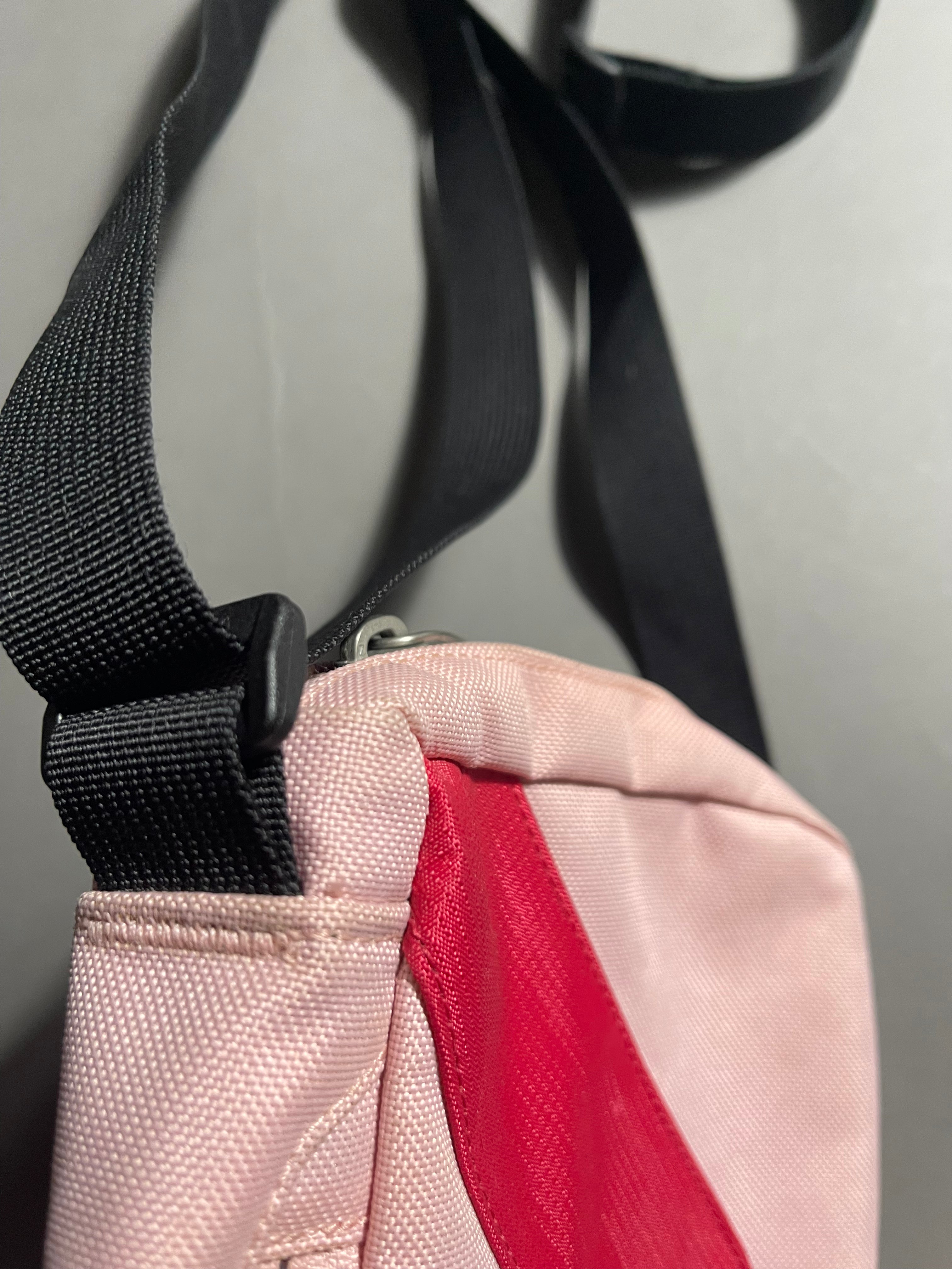 Nike Vintage Y2K Bag Onesize Unisex