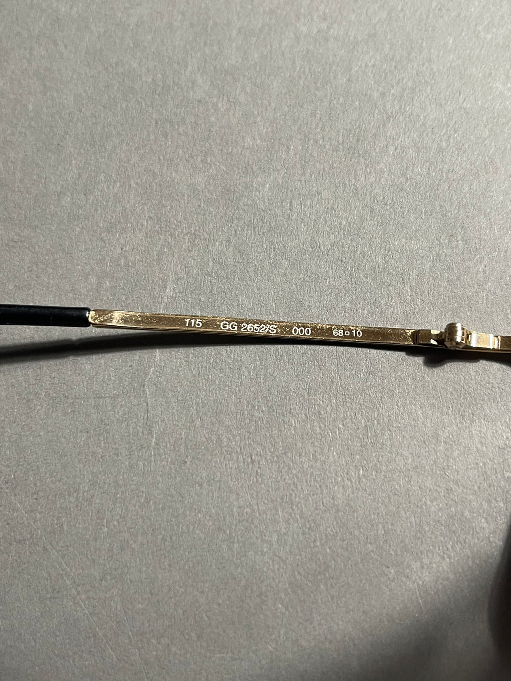 Gucci Vintage Y2K Shades Sunglasses Unisex