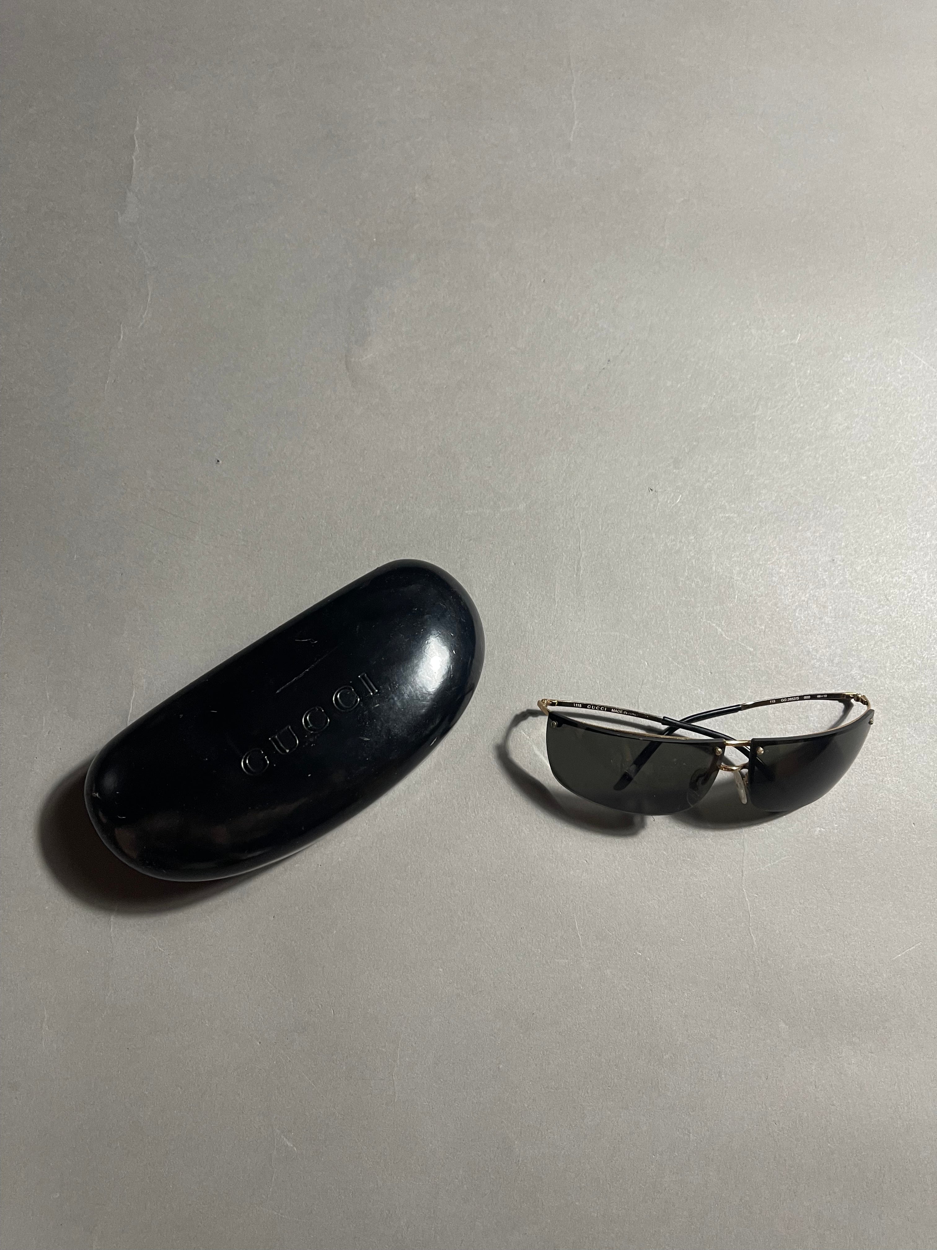 Gucci Vintage Y2K Shades Sunglasses Unisex