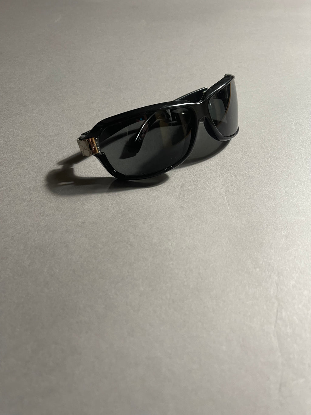 Gucci Vintage Y2K Shades Sunglasses Unisex