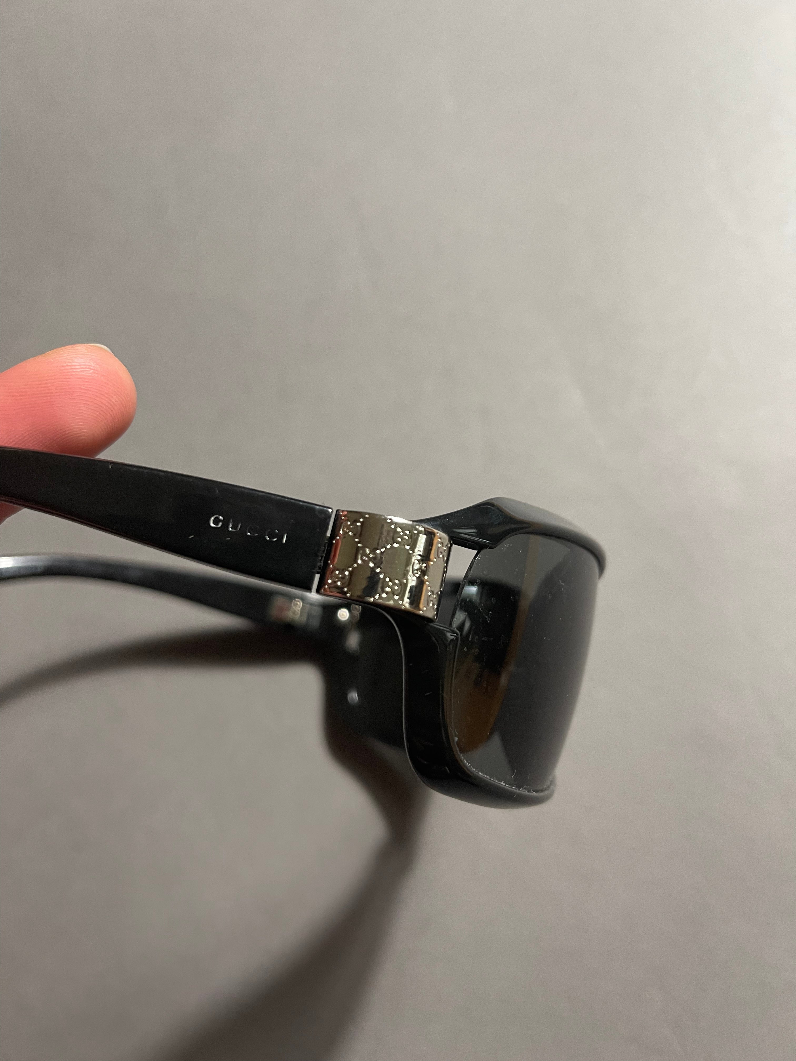 Gucci Vintage Y2K Shades Sunglasses Unisex