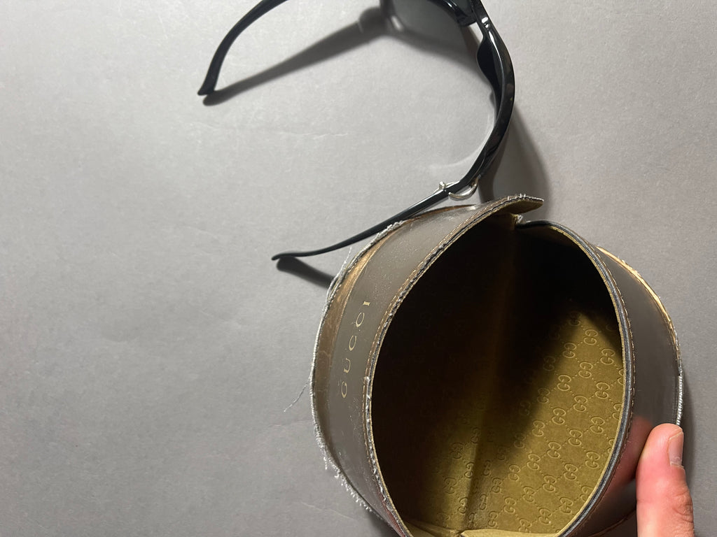 Gucci Vintage Y2K Shades Sunglasses Unisex