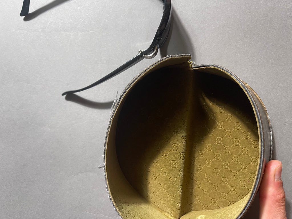 Gucci Vintage Y2K Shades Sunglasses Unisex