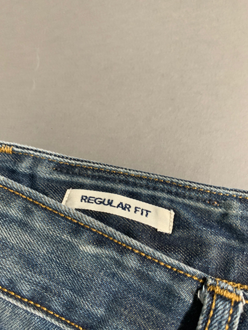 Hugo Boss Jeans Vintage Y2K Straight Leg Baggy Jeans M Mens