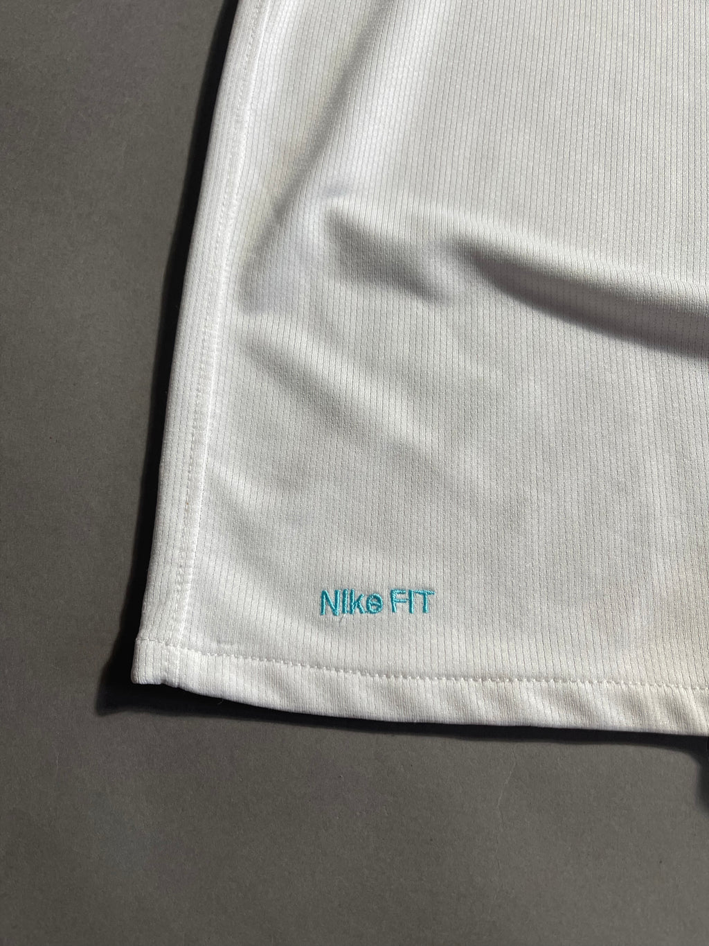 Nike x türkiye Vintage Y2K T' M Mens