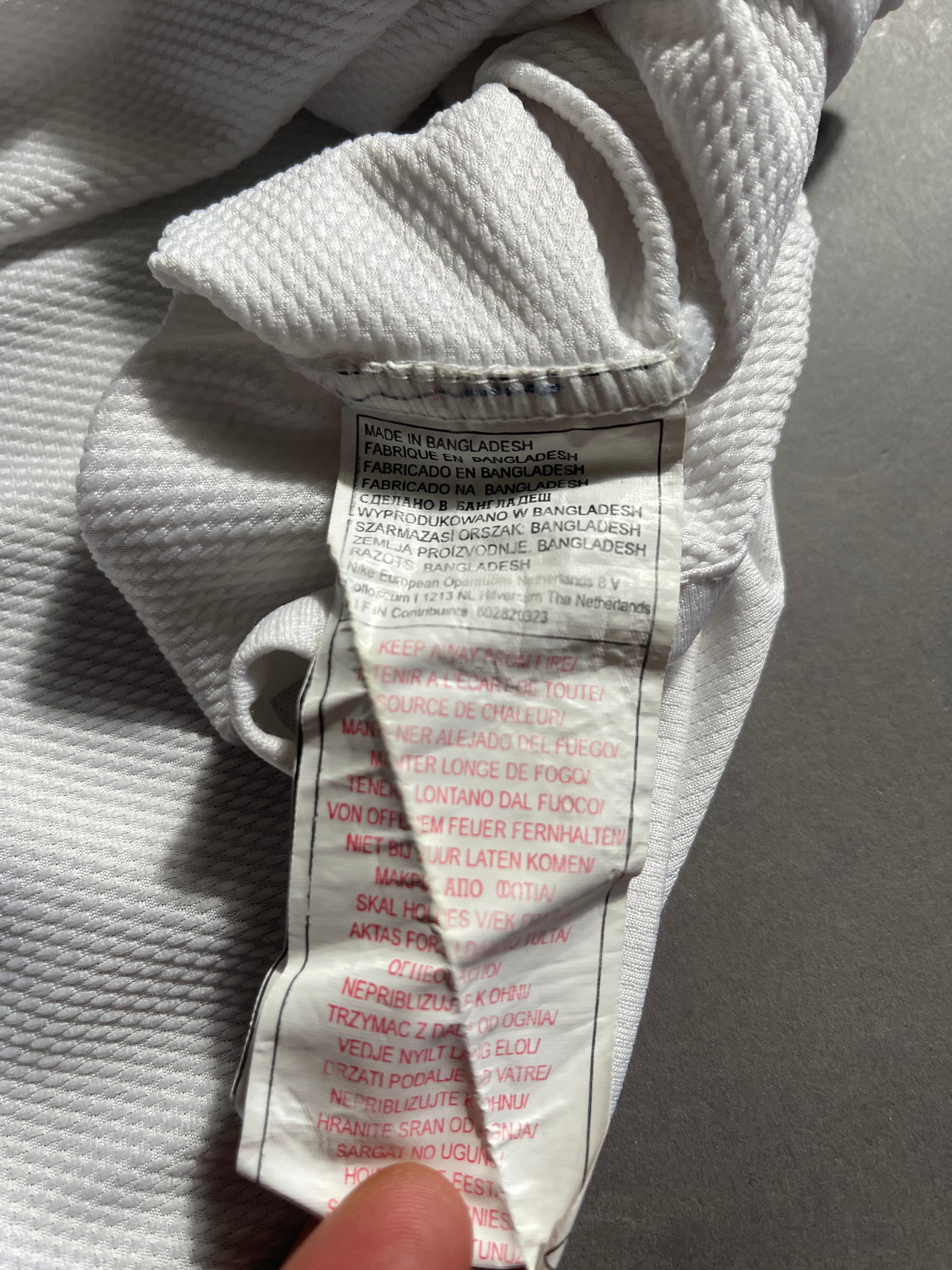 Nike x türkiye Vintage Y2K T' M Mens